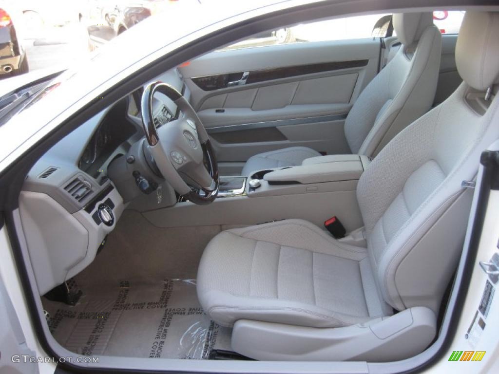 2010 E 350 Coupe - Arctic White / Ash Gray photo #21