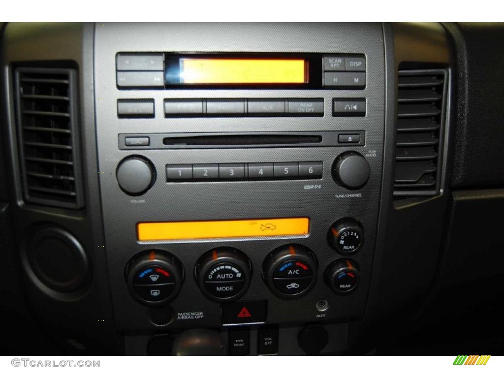 2007 Nissan Armada SE Controls Photo #39285935