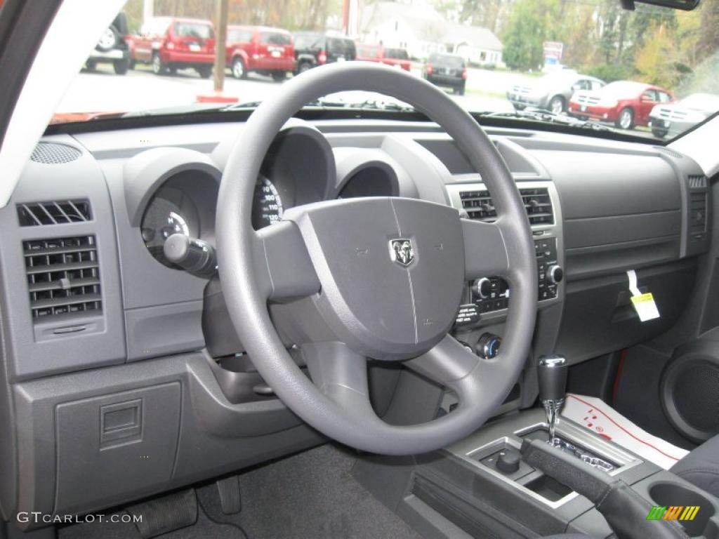 2011 Dodge Nitro Heat 4x4 Dark Slate Gray Dashboard Photo #39286323