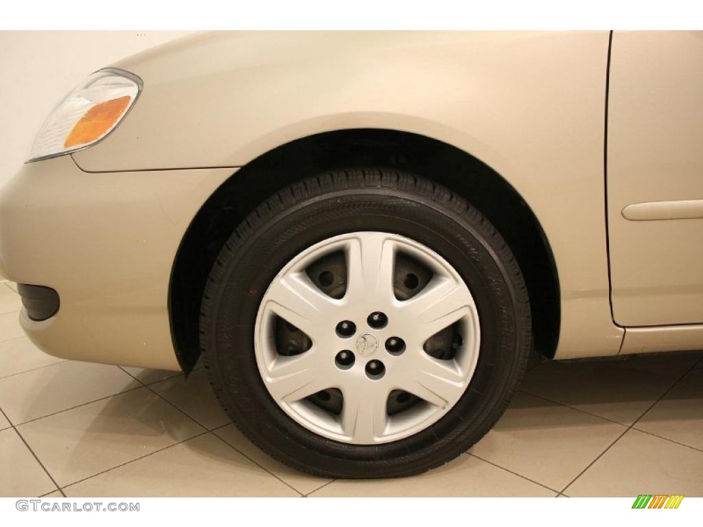 2006 Corolla LE - Desert Sand Mica / Beige photo #23