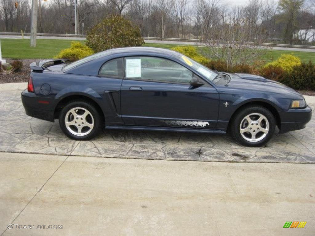 2003 Mustang V6 Coupe - True Blue Metallic / Dark Charcoal/Medium Graphite photo #3