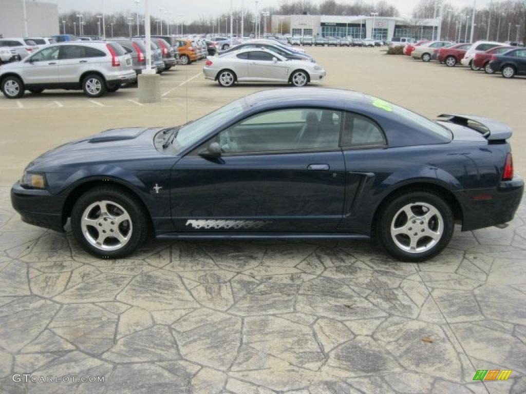 2003 Mustang V6 Coupe - True Blue Metallic / Dark Charcoal/Medium Graphite photo #4