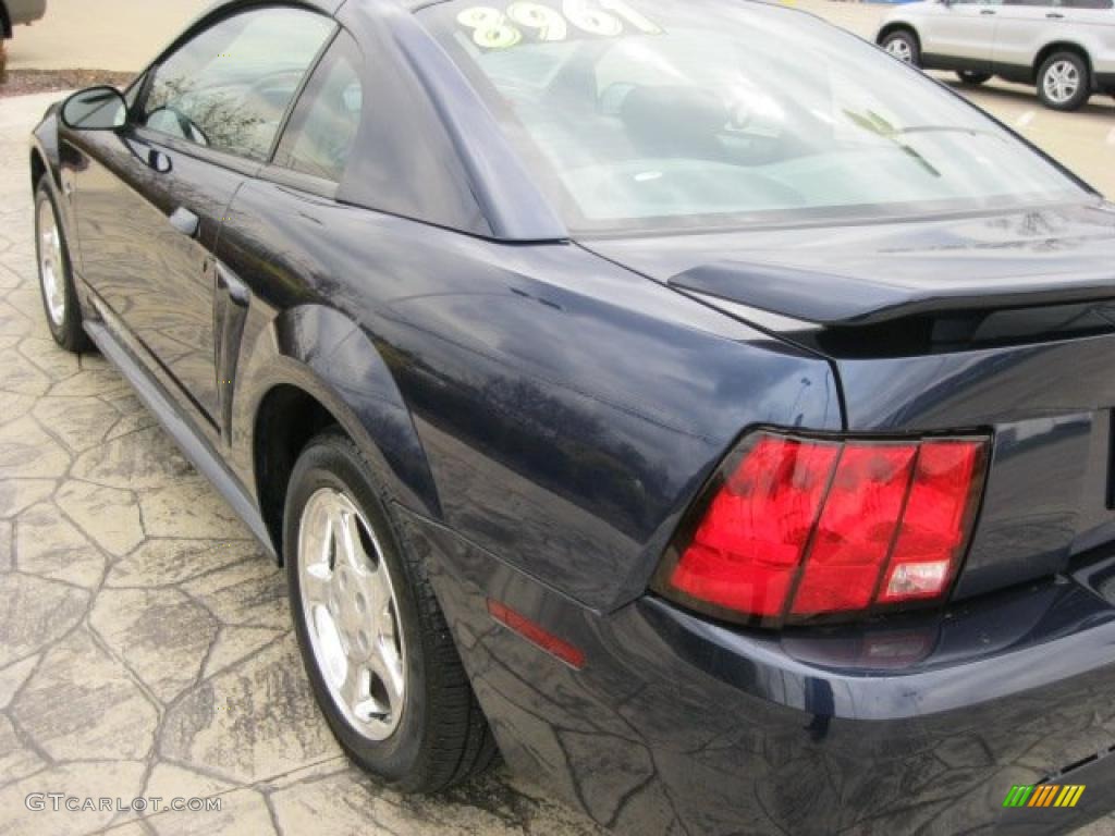 2003 Mustang V6 Coupe - True Blue Metallic / Dark Charcoal/Medium Graphite photo #9