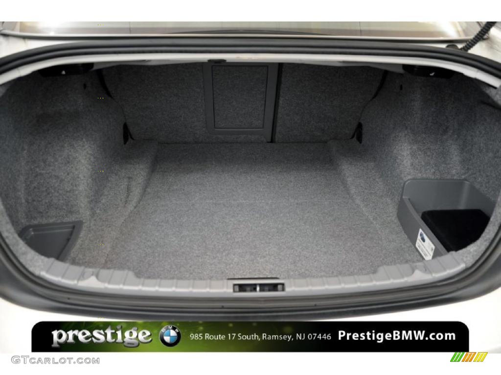 2008 3 Series 335xi Sedan - Alpine White / Black photo #5
