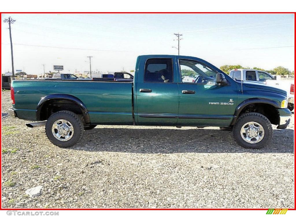 2003 Ram 2500 SLT Quad Cab 4x4 - Timberline Green Pearl / Taupe photo #9