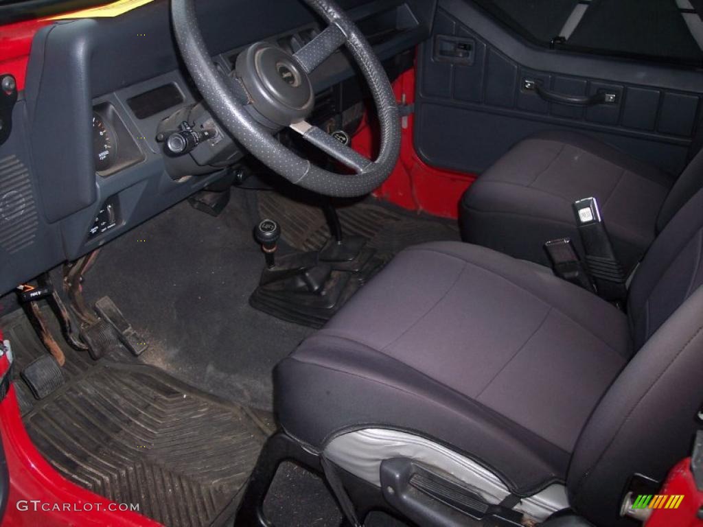 Gray Interior 1995 Jeep Wrangler S 4x4 Photo #39290711