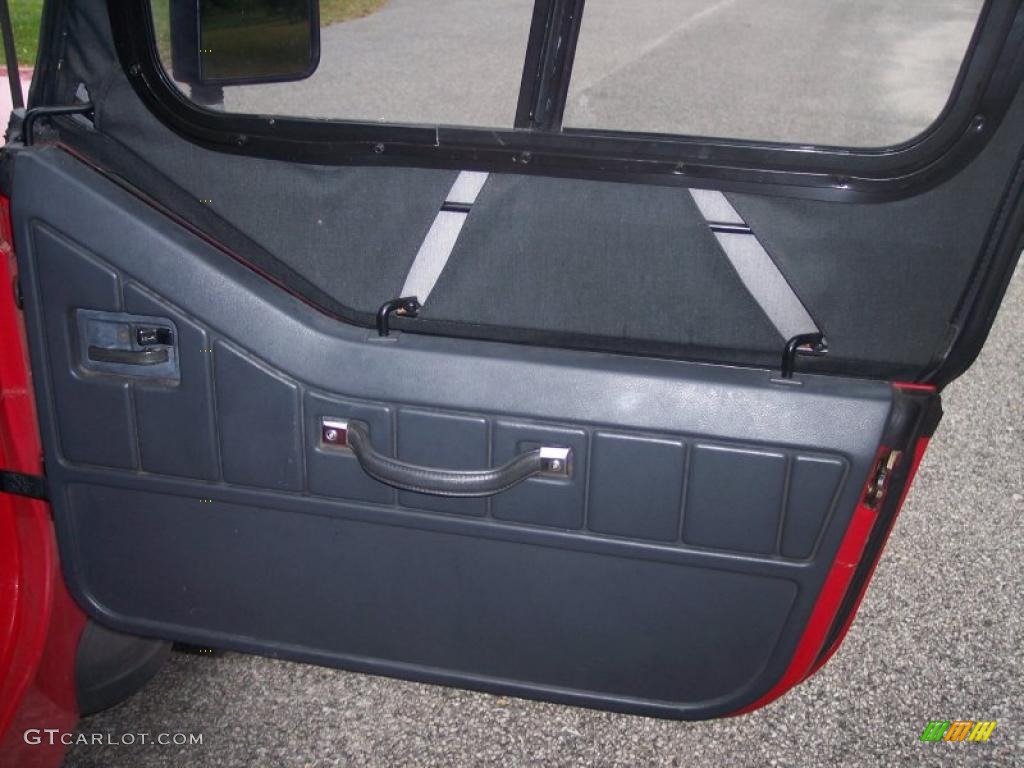 1995 Jeep Wrangler S 4x4 Gray Door Panel Photo #39290727
