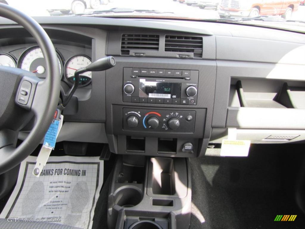 2011 Dodge Dakota Big Horn Crew Cab Dark Slate Gray/Medium Slate Gray Dashboard Photo #39291286