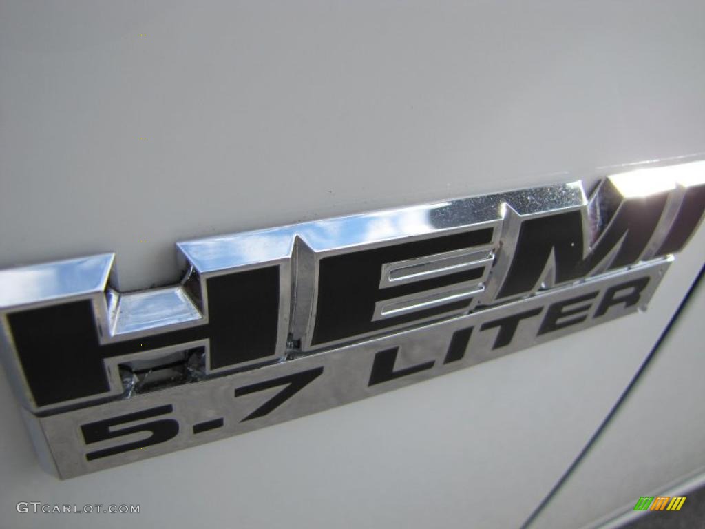 2011 Ram 1500 SLT Regular Cab - Bright White / Dark Slate Gray photo #6