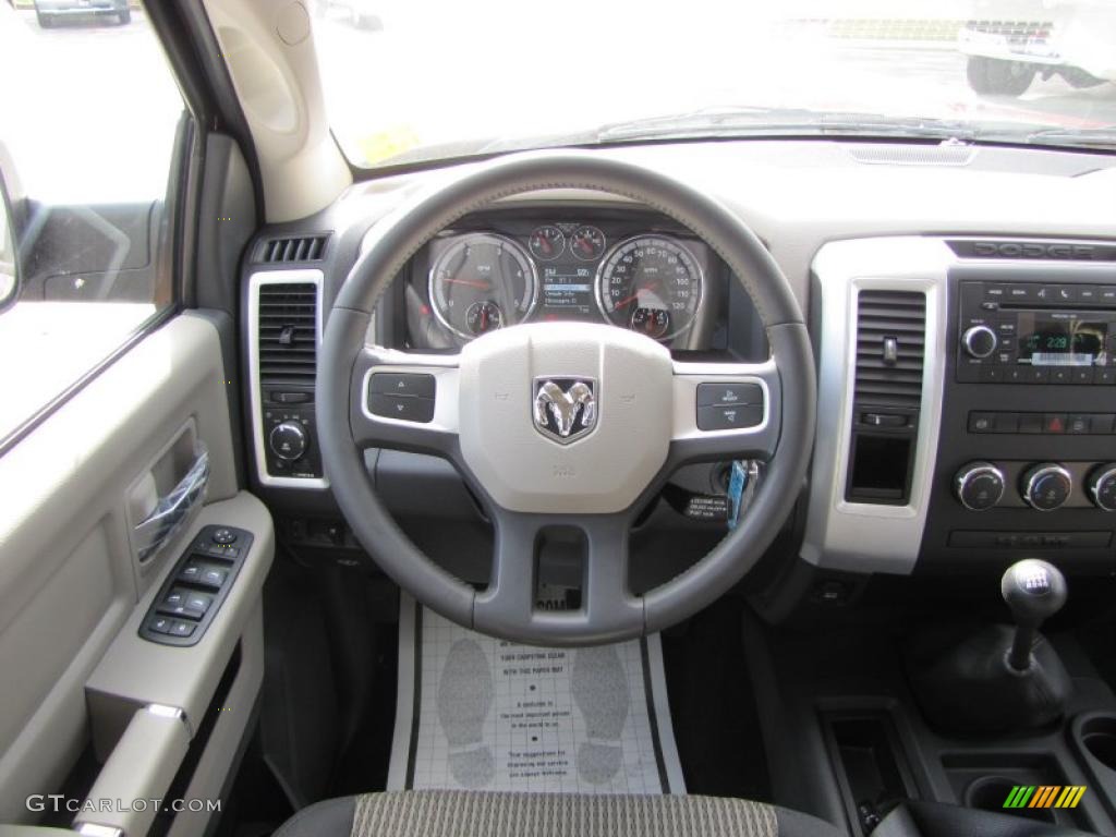 2011 Dodge Ram 3500 HD Big Horn Crew Cab Dually Dark Slate Gray/Medium Graystone Steering Wheel Photo #39291707