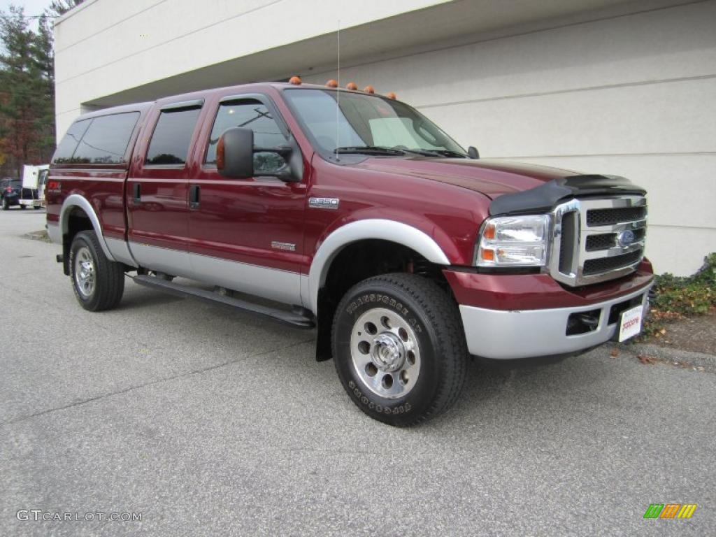 2005 F350 Super Duty XLT Crew Cab 4x4 - Dark Toreador Red Metallic / Medium Flint photo #1