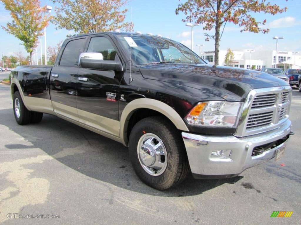 Brilliant Black Crystal Pearl 2011 Dodge Ram 3500 HD Laramie Crew Cab Dually Exterior Photo #39294135