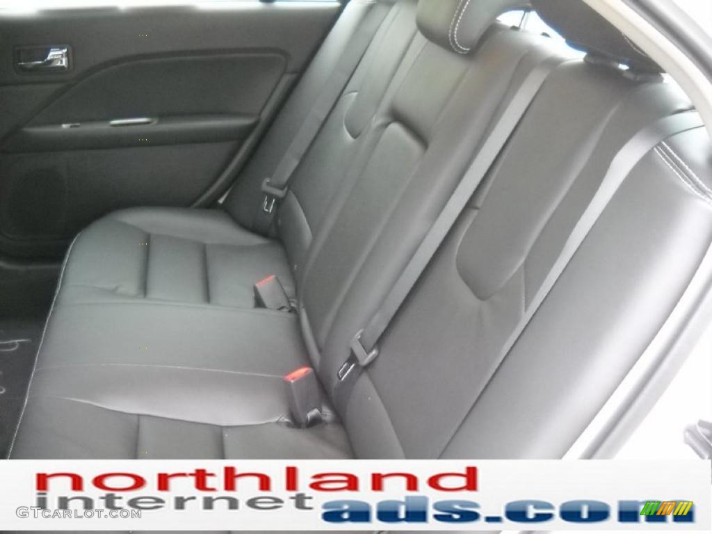 2011 Fusion SEL V6 AWD - White Platinum Tri-Coat / Charcoal Black photo #14