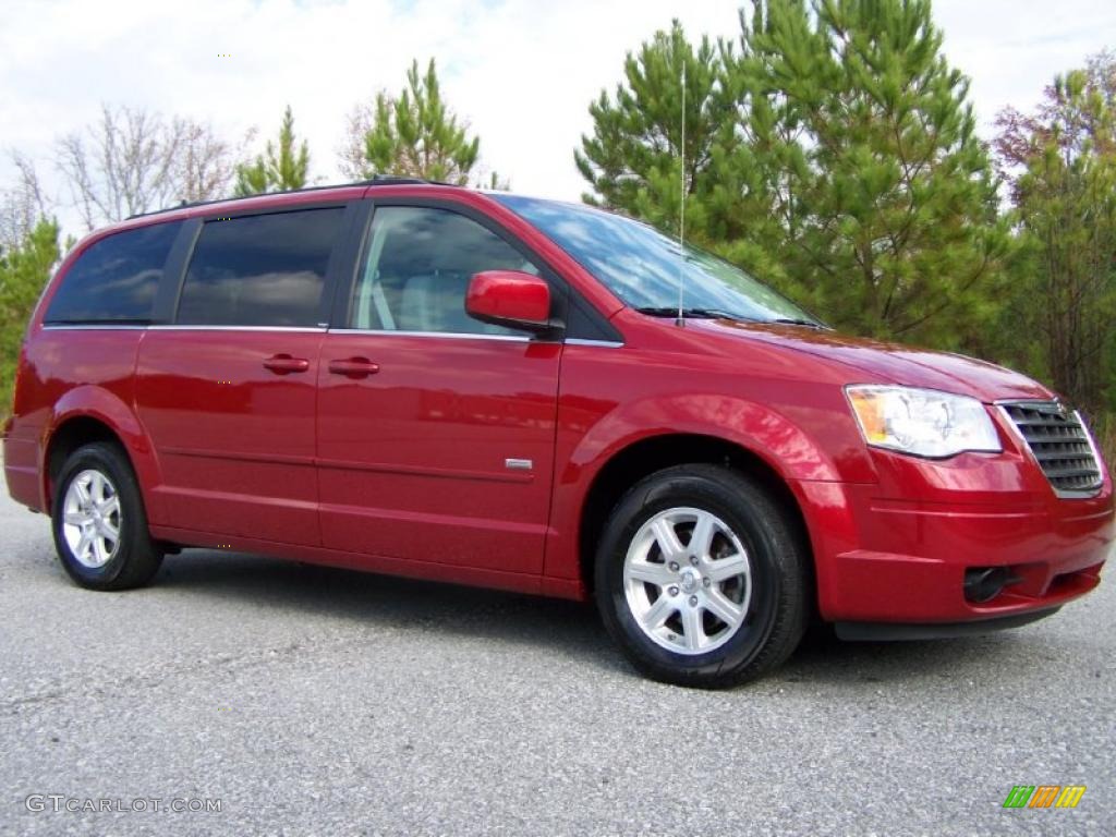 2008 Town & Country Touring Signature Series - Inferno Red Crystal Pearlcoat / Medium Slate Gray/Light Shale photo #1