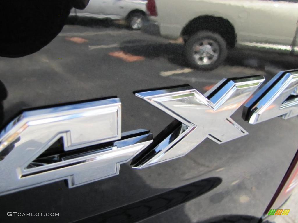 2011 Dodge Ram 2500 HD SLT Outdoorsman Crew Cab 4x4 Marks and Logos Photo #39294479