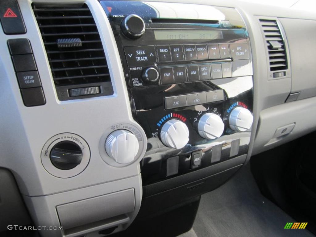 2008 Toyota Tundra SR5 Double Cab 4x4 Controls Photo #39294667