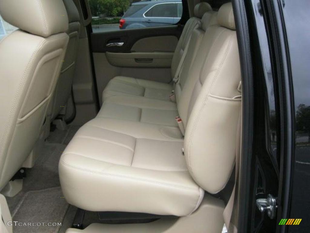 Dark Cashmere/Light Cashmere Interior 2011 Chevrolet Avalanche LT Photo #39295535