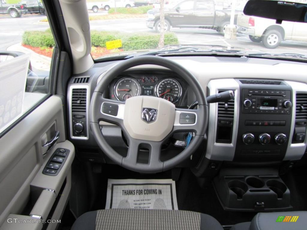 2011 Ram 1500 SLT Crew Cab - Rugged Brown Pearl / Dark Slate Gray photo #11