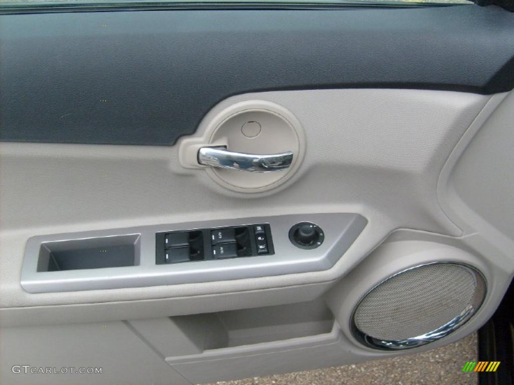 2008 Dodge Avenger R/T AWD Dark Slate Gray/Light Graystone Door Panel Photo #39295859