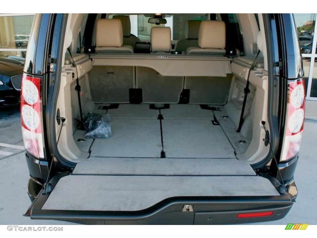 2011 Land Rover LR4 HSE LUX Trunk Photo #39298292
