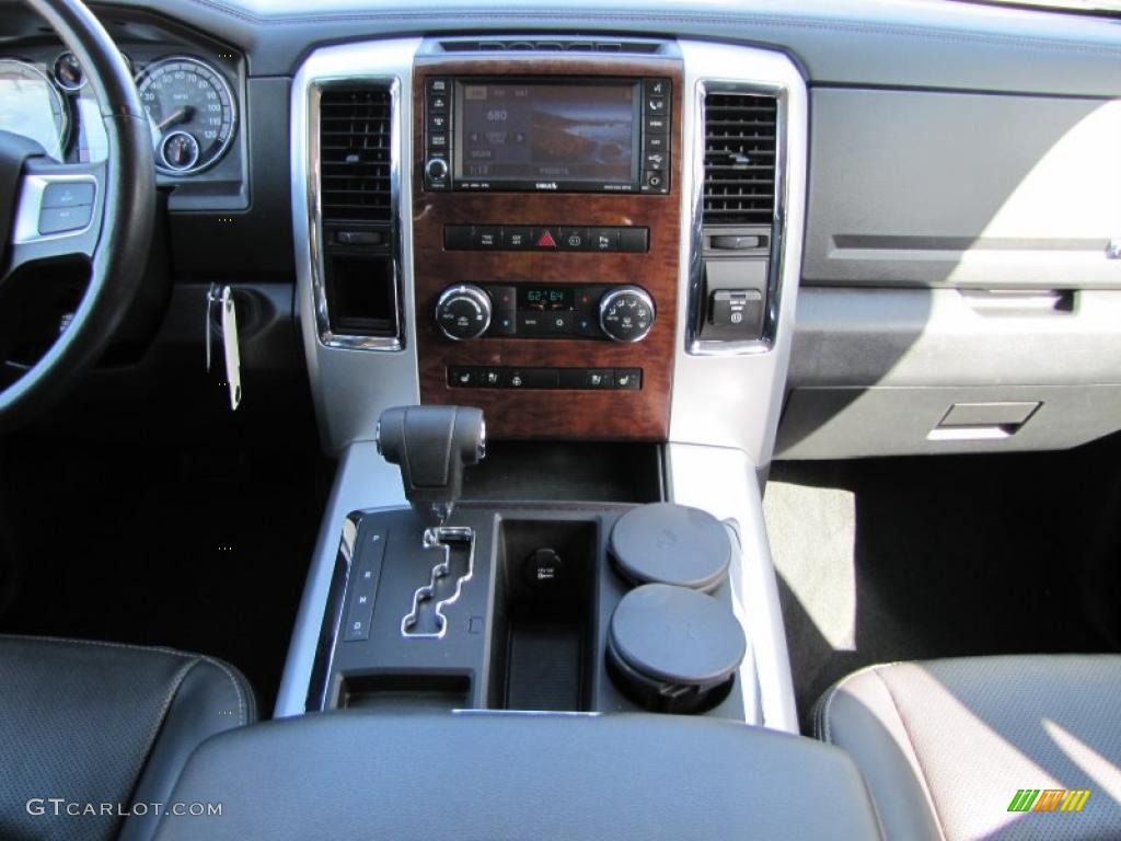 2009 Ram 1500 Laramie Crew Cab - Stone White / Dark Slate Gray photo #23