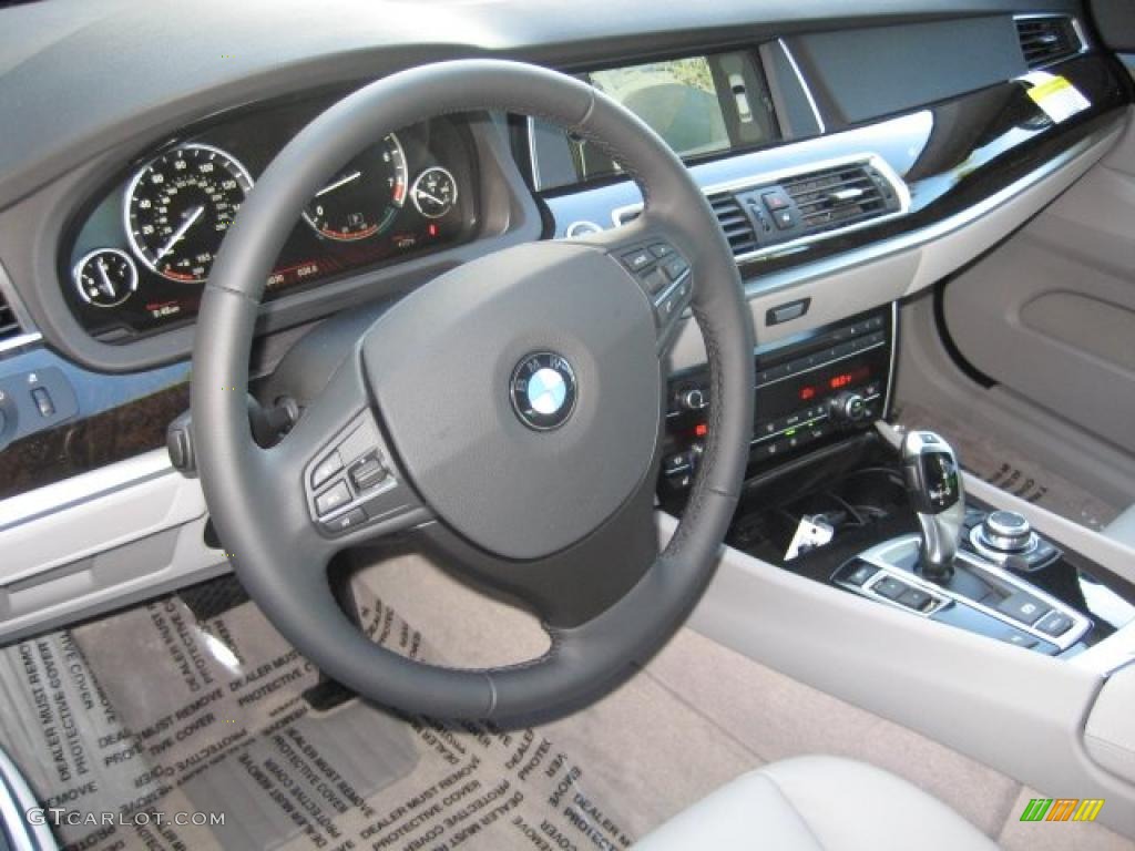 Gray Interior 2010 BMW 5 Series 535i Gran Turismo Photo #39299565