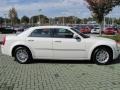 Cool Vanilla White - 300 Touring Photo No. 6