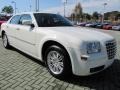 Cool Vanilla White - 300 Touring Photo No. 7
