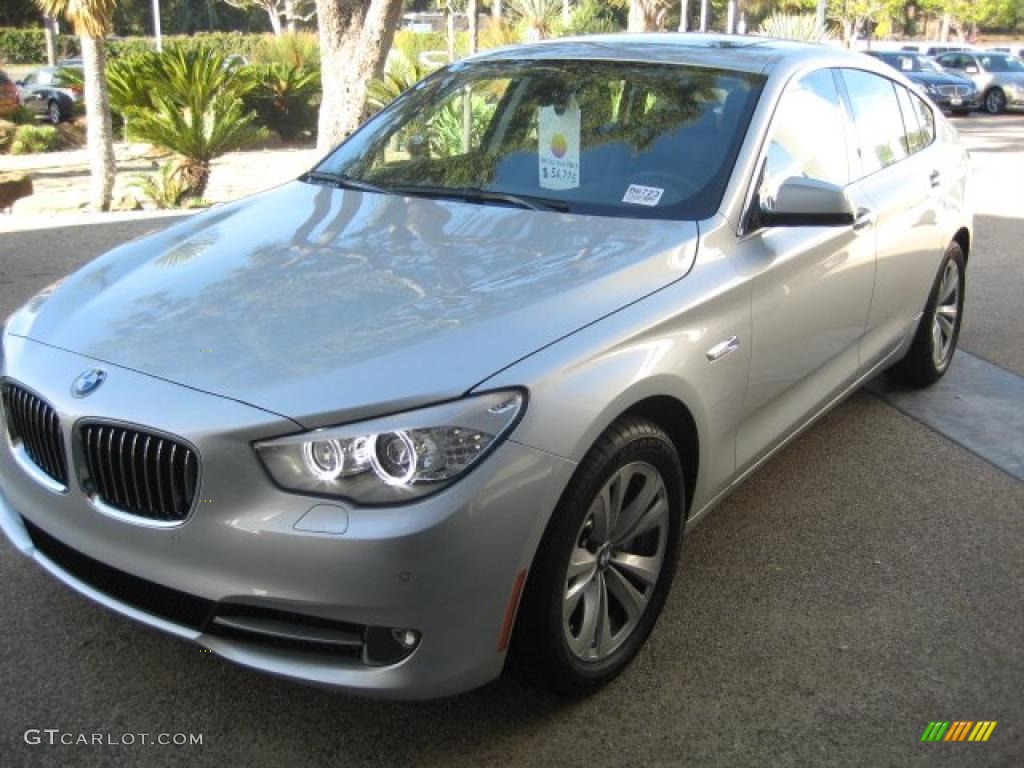 Titanium Silver Metallic BMW 5 Series