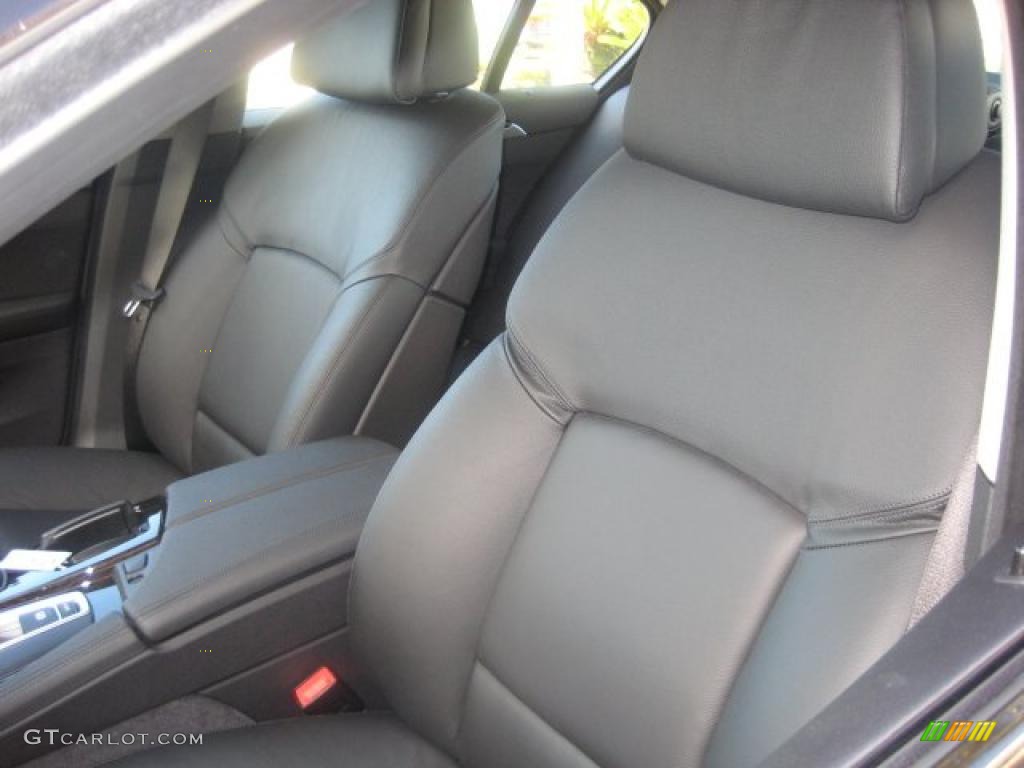 Black Interior 2011 BMW 5 Series 528i Sedan Photo #39301177