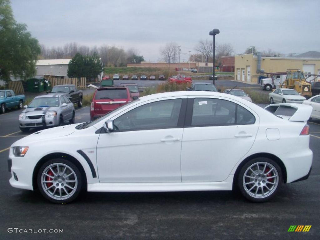 Wicked White 2011 Mitsubishi Lancer Evolution GSR Exterior Photo #39304457