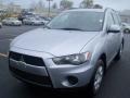 Cool Silver Metallic 2011 Mitsubishi Outlander ES Exterior
