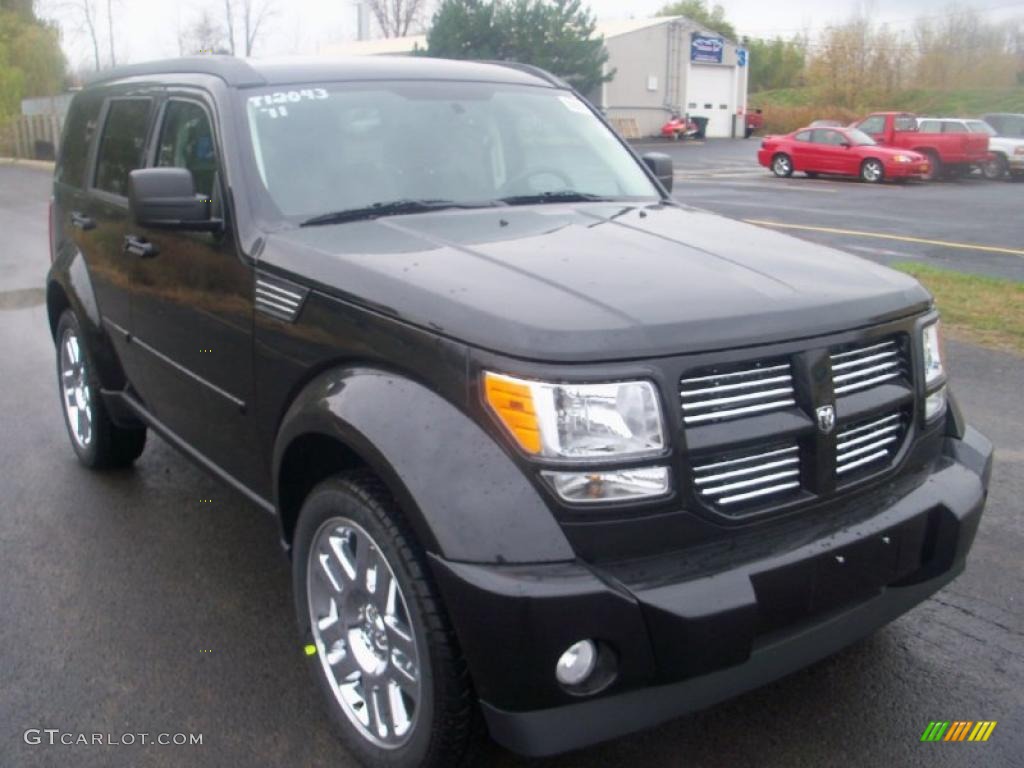Brilliant Black Crystal Pearl 2011 Dodge Nitro Heat 4.0 4x4 Exterior Photo #39305821