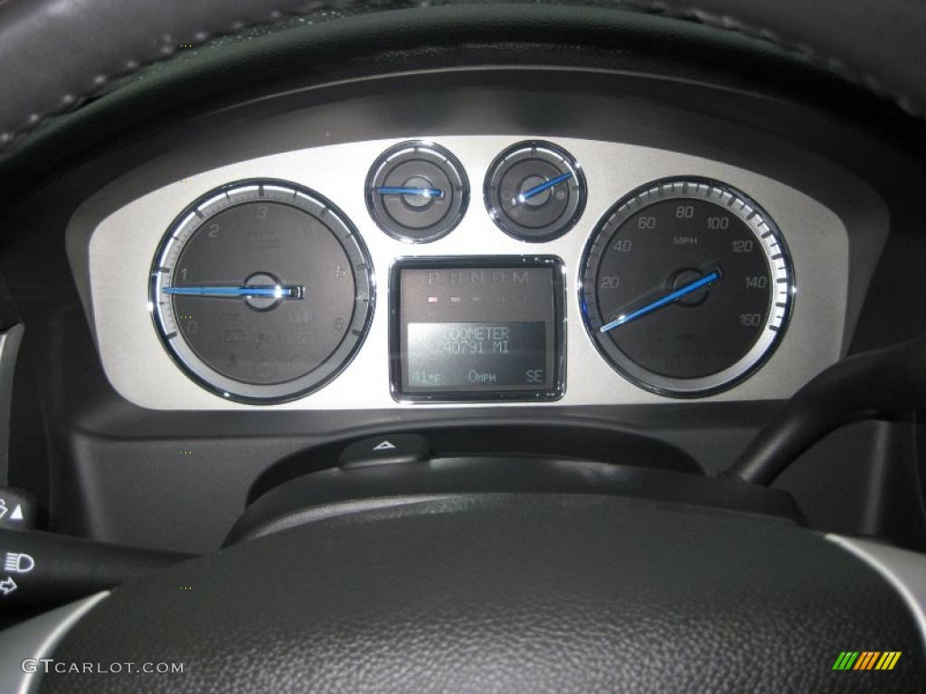 2009 Cadillac Escalade EXT AWD Gauges Photo #39305985
