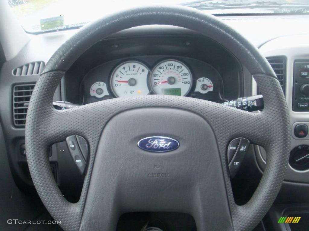 2005 Ford Escape XLT V6 4WD Medium/Dark Flint Grey Steering Wheel Photo #39306597