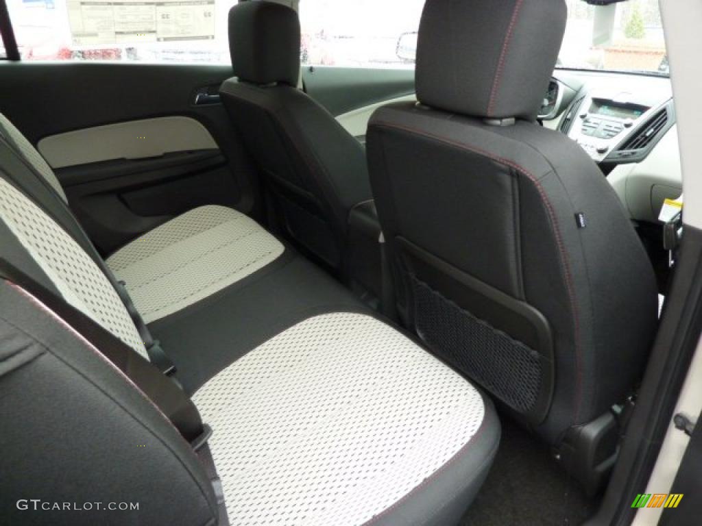 Light Titanium/Jet Black Interior 2011 Chevrolet Equinox LS Photo #39307309