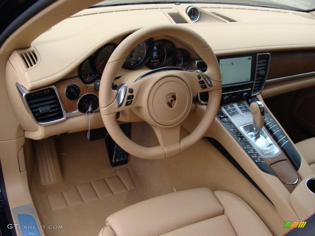2011 Porsche Panamera 4S Luxor Beige Dashboard Photo #39307637