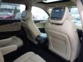 Cashmere/Ebony Interior Photo for 2011 Chevrolet Traverse #39309445