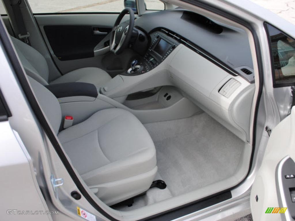 2010 Prius Hybrid II - Classic Silver Metallic / Misty Gray photo #16
