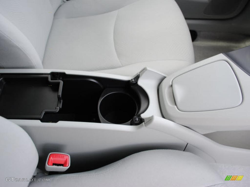 2010 Prius Hybrid II - Classic Silver Metallic / Misty Gray photo #18