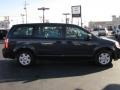 Modern Blue Pearl - Grand Caravan SE Photo No. 17
