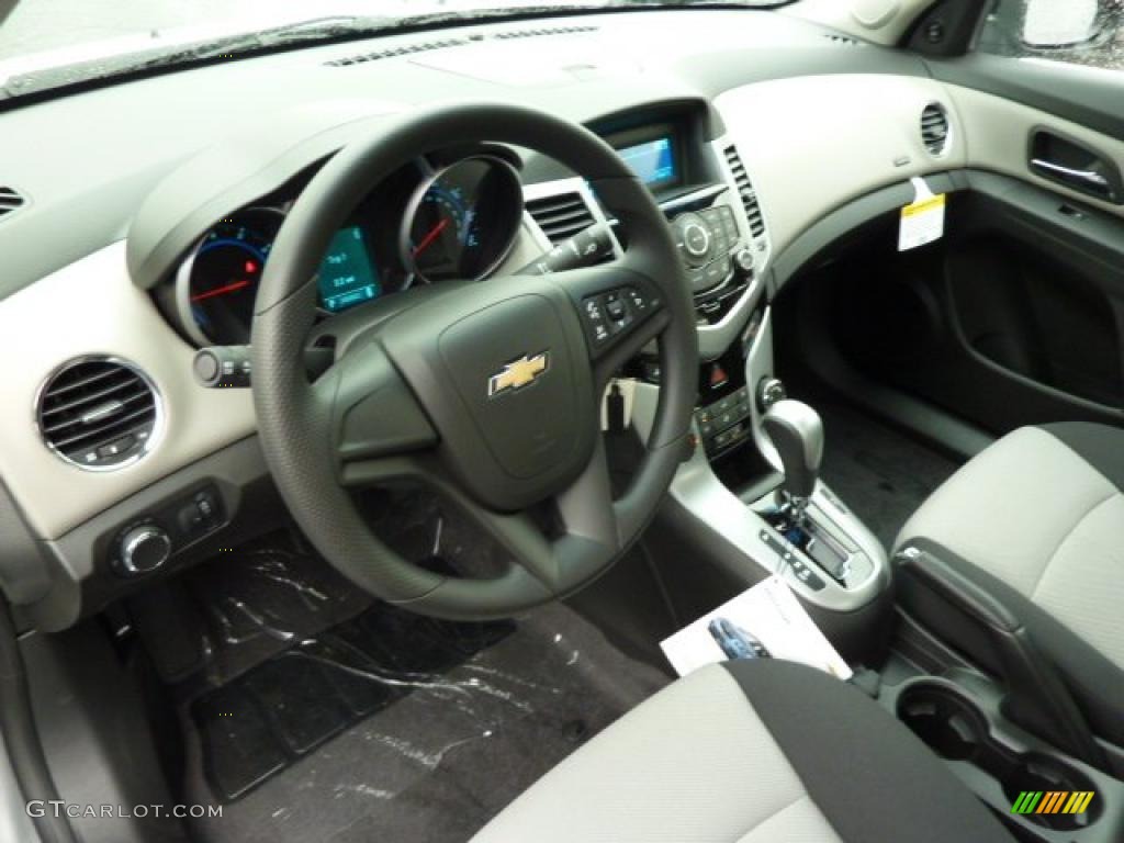 2011 Chevrolet Cruze LS Jet Black/Medium Titanium Dashboard Photo #39310109