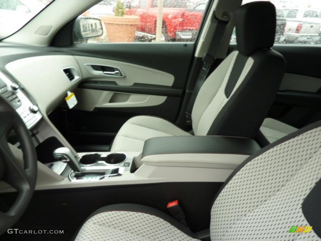 Light Titanium/Jet Black Interior 2011 Chevrolet Equinox LS AWD Photo #39310625