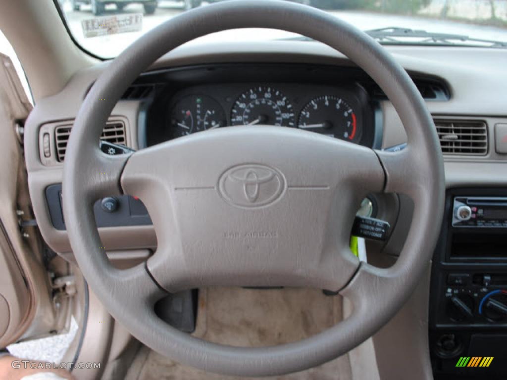 1997 Toyota Camry LE Steering Wheel Photos