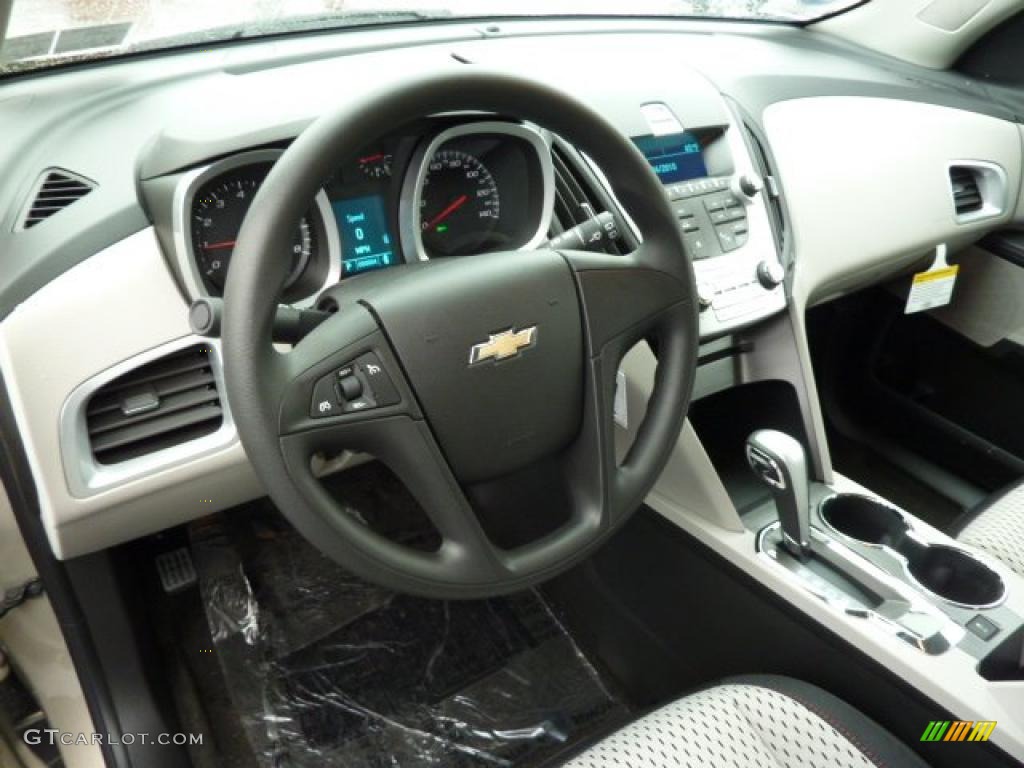 Light Titanium/Jet Black Interior 2011 Chevrolet Equinox LS Photo #39311029