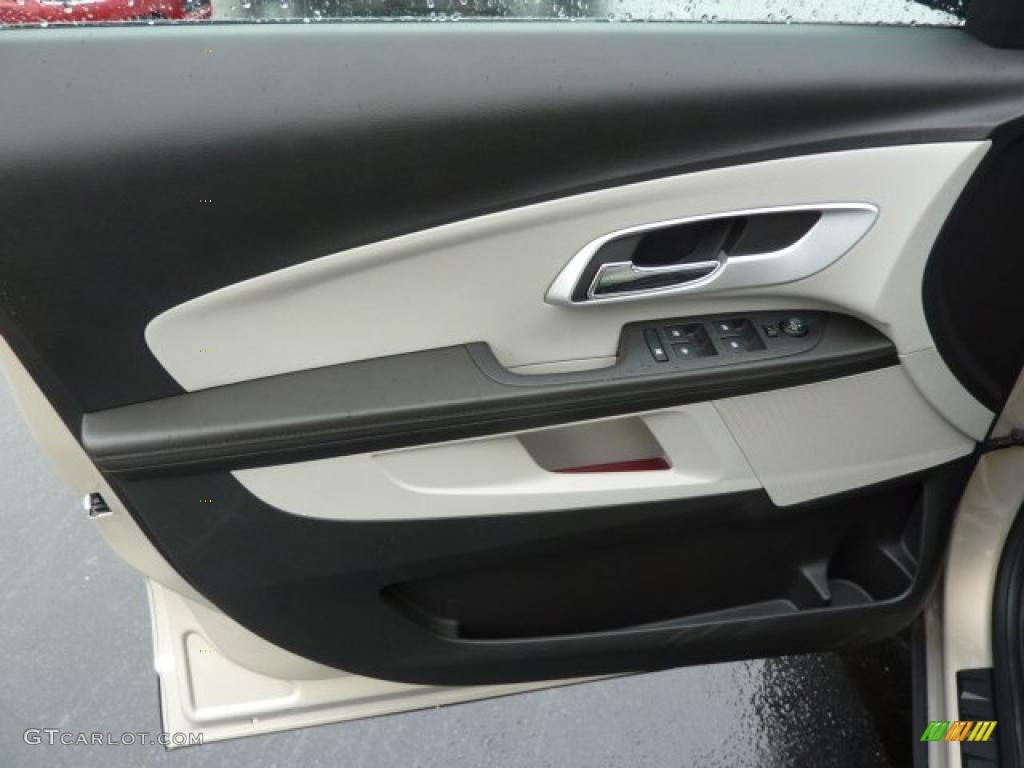 2011 Chevrolet Equinox LS Light Titanium/Jet Black Door Panel Photo #39311049