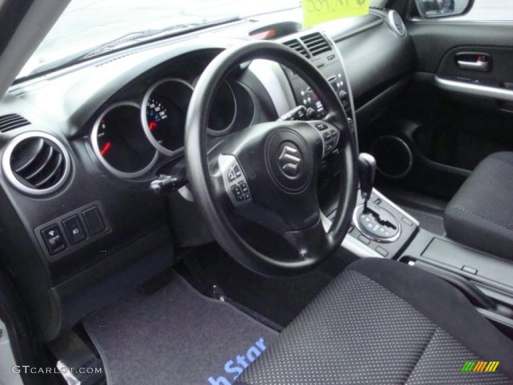 2006 Suzuki Grand Vitara XSport Black Dashboard Photo #39312481