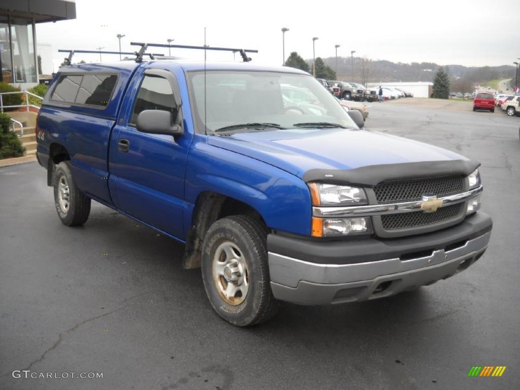 2004 Silverado 1500 LS Regular Cab 4x4 - Arrival Blue Metallic / Dark Charcoal photo #2