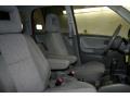 Medium Gray Interior Photo for 2004 Chevrolet Tracker #39314053