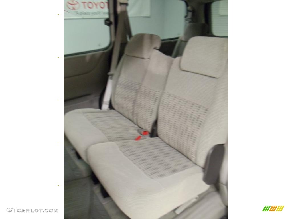 2003 Venture LS - Black / Medium Gray photo #9